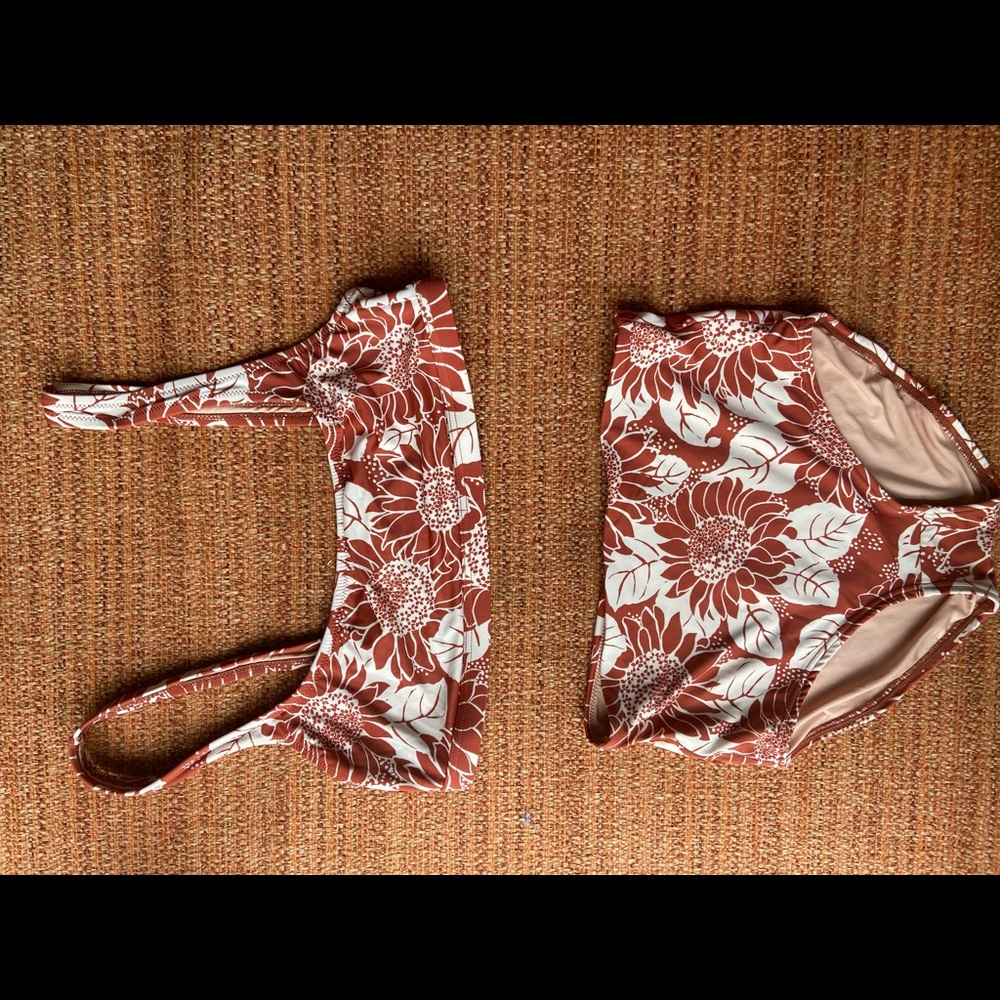 Madewell sunflower high waisted  bathing suit